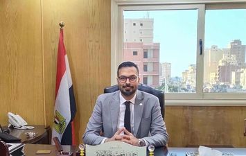 الدكتور أحمد رفعت وكيل وزارة الصحة بسوهاج