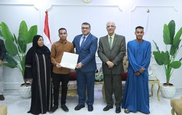 تكريم اوائل الثانويه العامه 