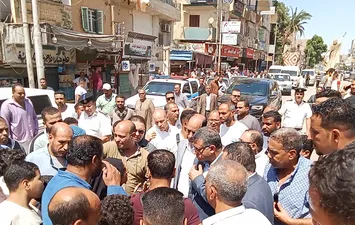 جولة محافظ قنا في أبوتشت 