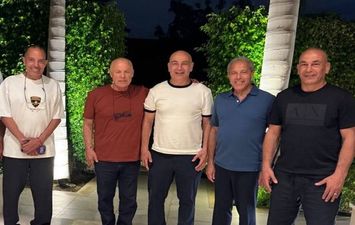 دياب وأبوريدة والتوأم