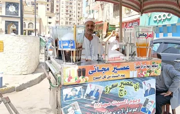 عم صلاح، بائع عصائر بكفر الشيخ 