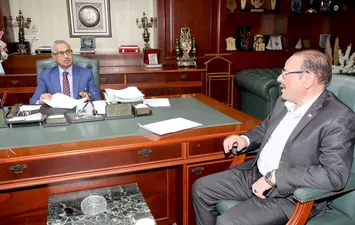 محافظ بنى سويف ووكيل وزارة الزراعة 