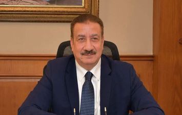 محافظ بورسعيد 