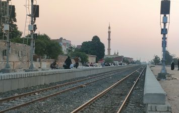 مزلقان القصاصين الجديدة بالإسماعيلية   