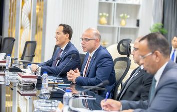 وزير الاستثمار 