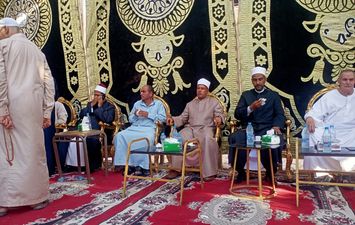 وفد أوقاف الإسماعيلية في عزاء ضحايا حادث الدواويس 
