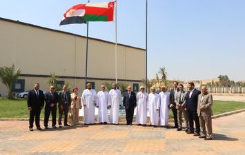 الوفد العمانى