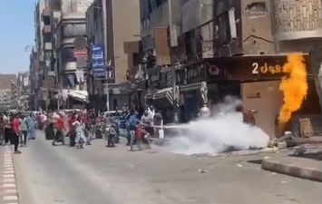 جانب من الحريق 
