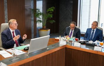 المهندس كريم بدوي، وزير البترول والثروة المعدنية