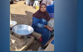  حقيقة فيديو تحصيل مبالغ من بائعي سوق بالشرقية