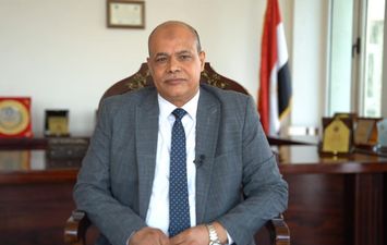 د. أحمد هريدي رئيس قطاع الحسابات والمديريات المالية