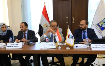  أحمد الوكيل رئيس الاتحاد العام للغرف التجارية المصرية 