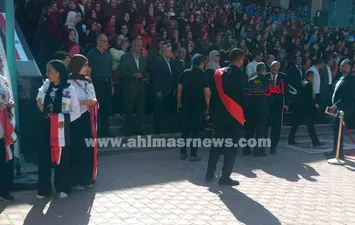 استقبال طلاب جامعة سوهاج