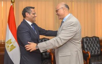 المهندس أيمن عطية وخالد البلشي 