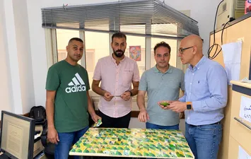 بطاقات التموين المضبوطة