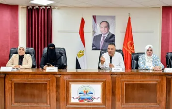 تعليم  بورسعيد يعلن الطوارئ لاستقبال العام الدراسي الجديد.. وخطط مبتكرة لجذب طلاب &laquo;الشهادة الإعدادية&raquo;
