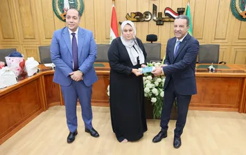 تسليمات 