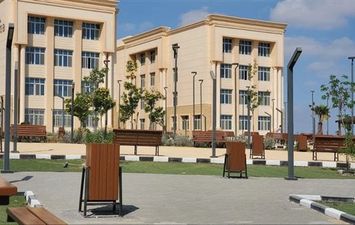 جامعة شرق بورسعيد 