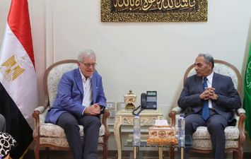 جانب من الحضور 
