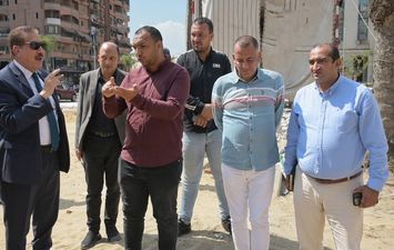 محافظ بورسعيد يشدد على الرفع الفوري لمخلفات المشروعات والتصدي لـ "الرتش" للحفاظ على المظهر الحضاري