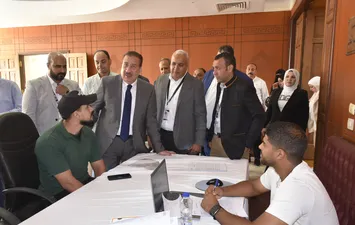 محافظ بورسعيد يشيد بمبادرة "نيرك" لدعم التعليم الفني وفرص العمل