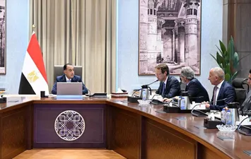 مدبولي ورئيس جونفاري إندستريز الإسبانية