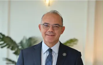 وزير الاستثمار 