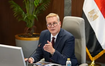 وزير البترول