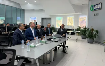 وزير البترول والثروة المعدنية