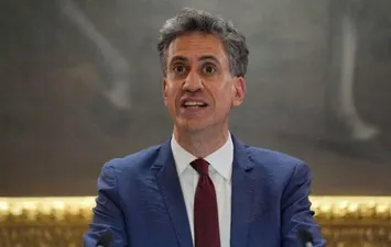 وزير الخارجية البريطاني إد ميليباند
