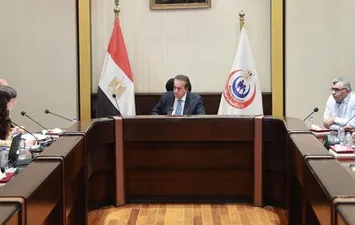 وزير الصحة يبحث مع وفد &laquo;سان دوناتو&raquo; الإيطالية وشركتي GKSD