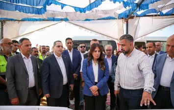 وزيرة الاسكان