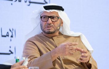 أنور قرقاش
