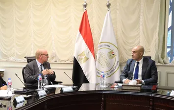 لقاء وزير التربية والتعليم 