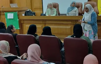 تنظم ورشتي دعم نفسي لأولياء أمور الأطفال المصابين بالسكري في إطار المبادرات الرئاسية