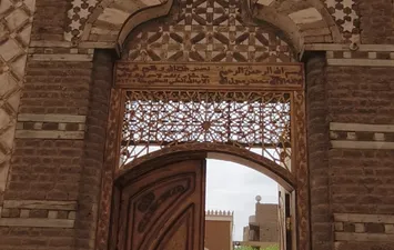 جانب من الساحة