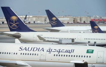 مطار الملك خالد