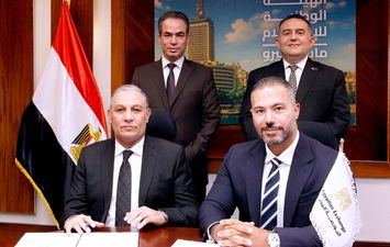 رئيس البورصة المصرية 