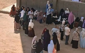 الطالبات 