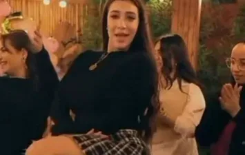 القبض على الراقصة شروق في الشيخ زايد