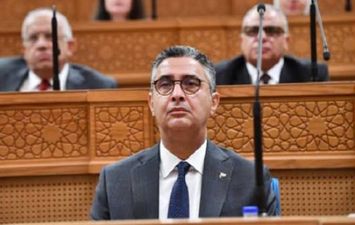 شريف فاروق وزير التموين 