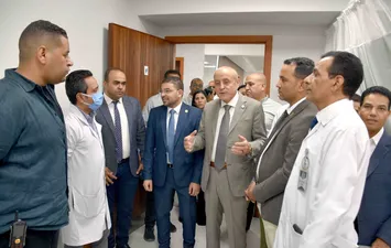 الافتتاح 