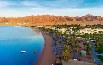 إحدى فنادق القابضة للسياحة