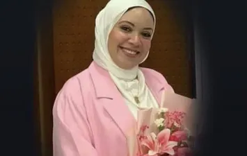الدكتورة هدير