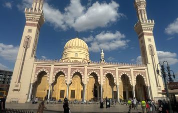 المسجد الاحمدي