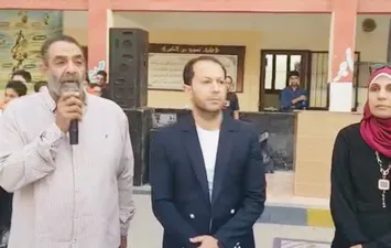  مدير مدرسة الغرفة التجارية ببورسعيد