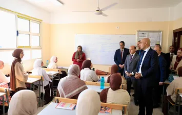 جانب من الافتتاح 