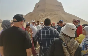 جانب من الزيارة 