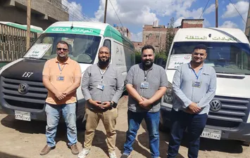 جانب من القافلة الطبية