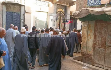 جانب من تشييع الجثمان 